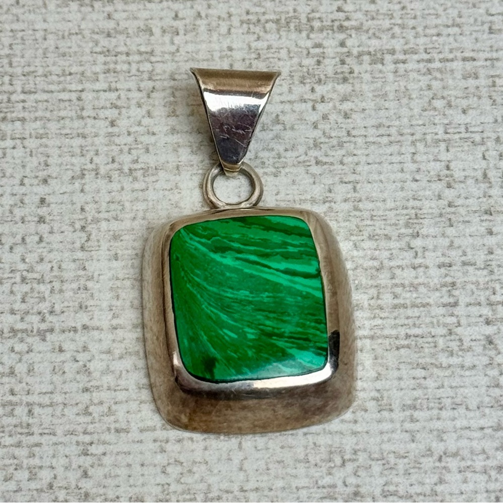 Silver 925 Malachite Pendant